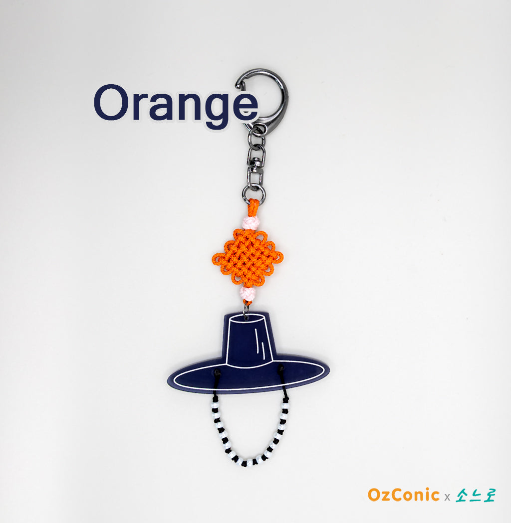 Handmade Korean Gat Keychain – Traditional Knot & Beaded Charm