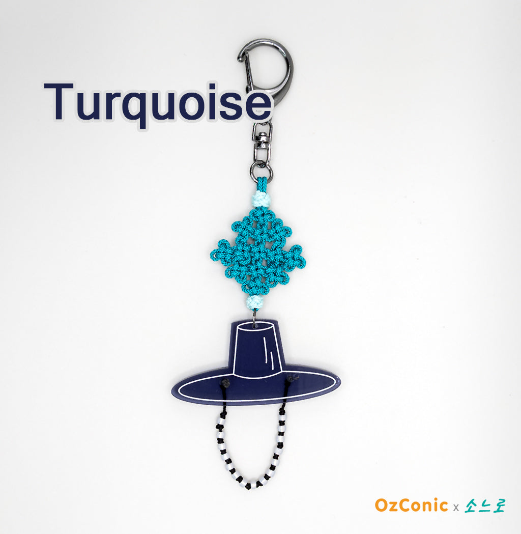 Handmade Korean Gat Keychain – Traditional Knot & Beaded Charm